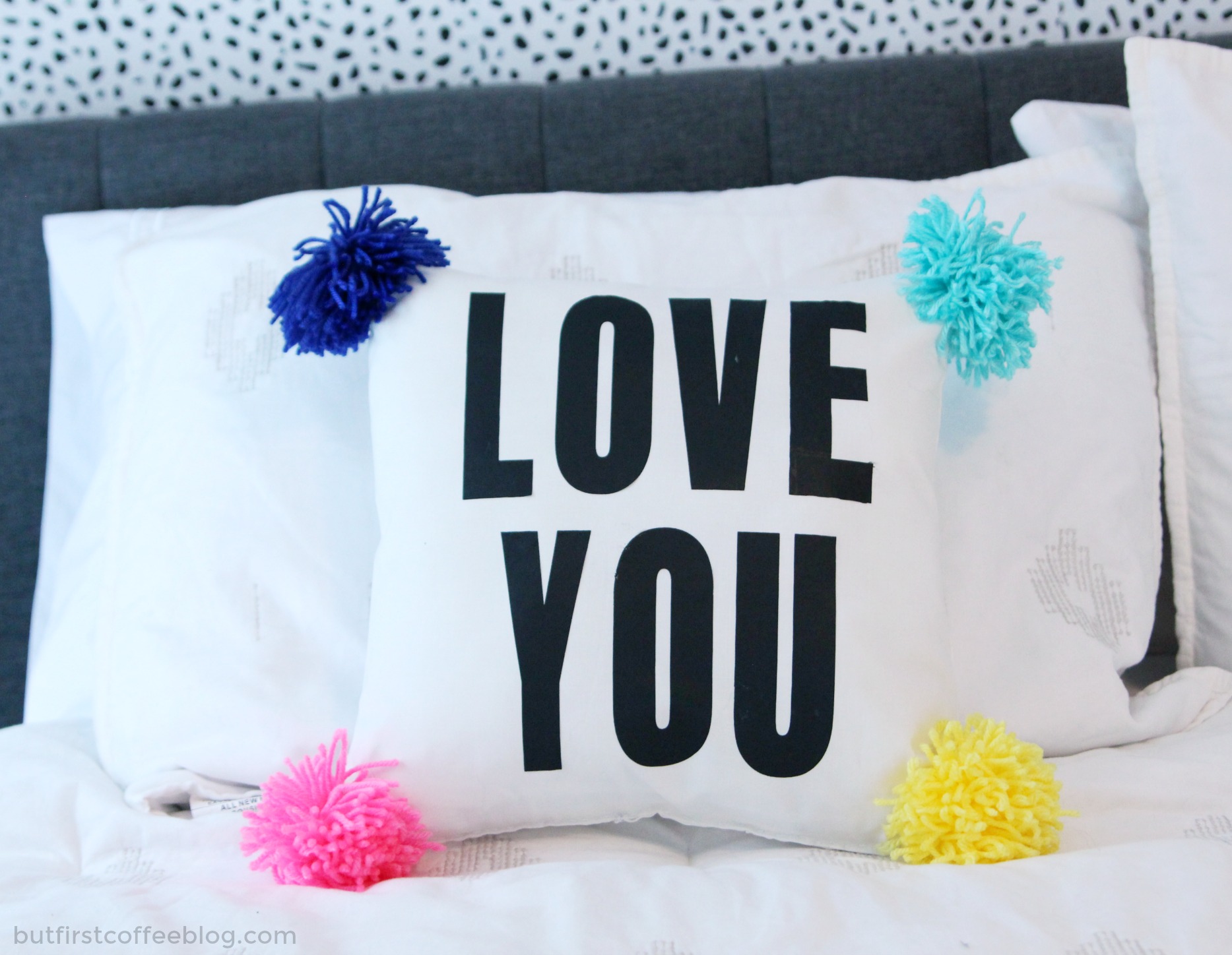 DIY Pillow For Couples | Love You Pompom pillowcase